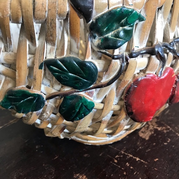 Vintage Beautiful Bent Branch Handle Apple Basket - Picture 2 of 13